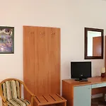 Amira Palace Hotel 3*