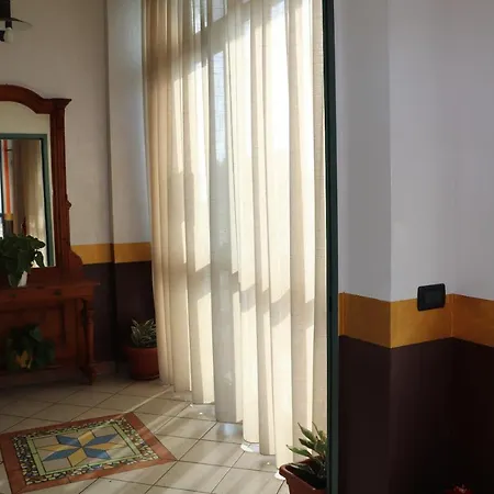 Amira Palace Castel Goffredo