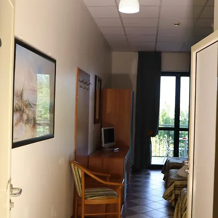 Amira Palace