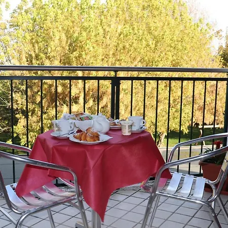 Amira Palace Castel Goffredo